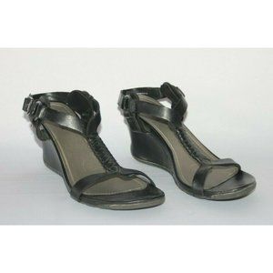 Kenneth Cole Reaction Wedge T-Strap Leather Sandal